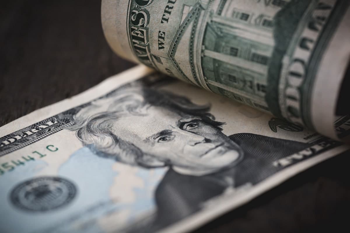 Investment banking revenue-StockApps.com